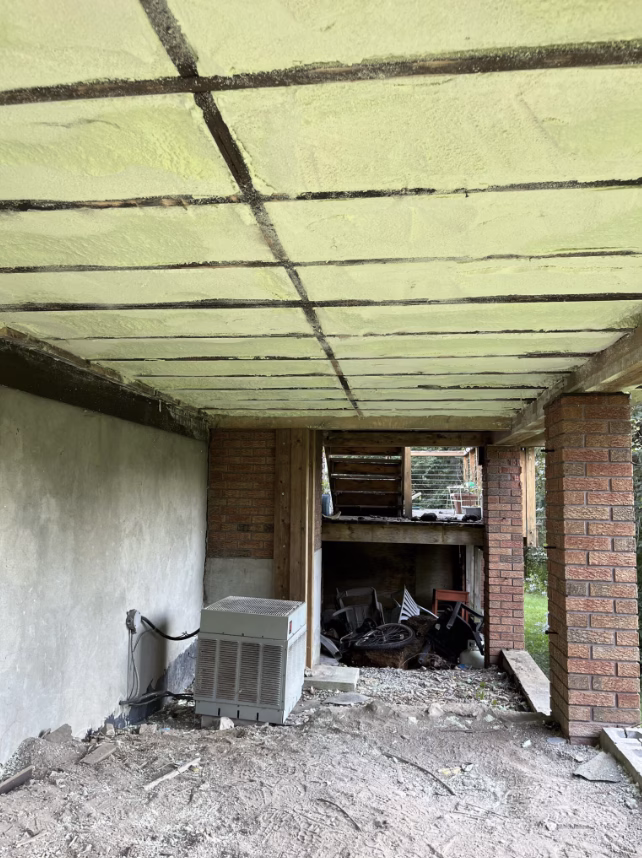 Floor foam tight fill